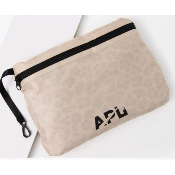 APL Athletic Propulsion Labs All-Purpose Packable Travel Backpack Cheetah - Picture 4 of 6
